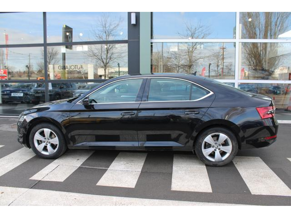 Škoda Superb 2.0 TDI AMBITION DSG 