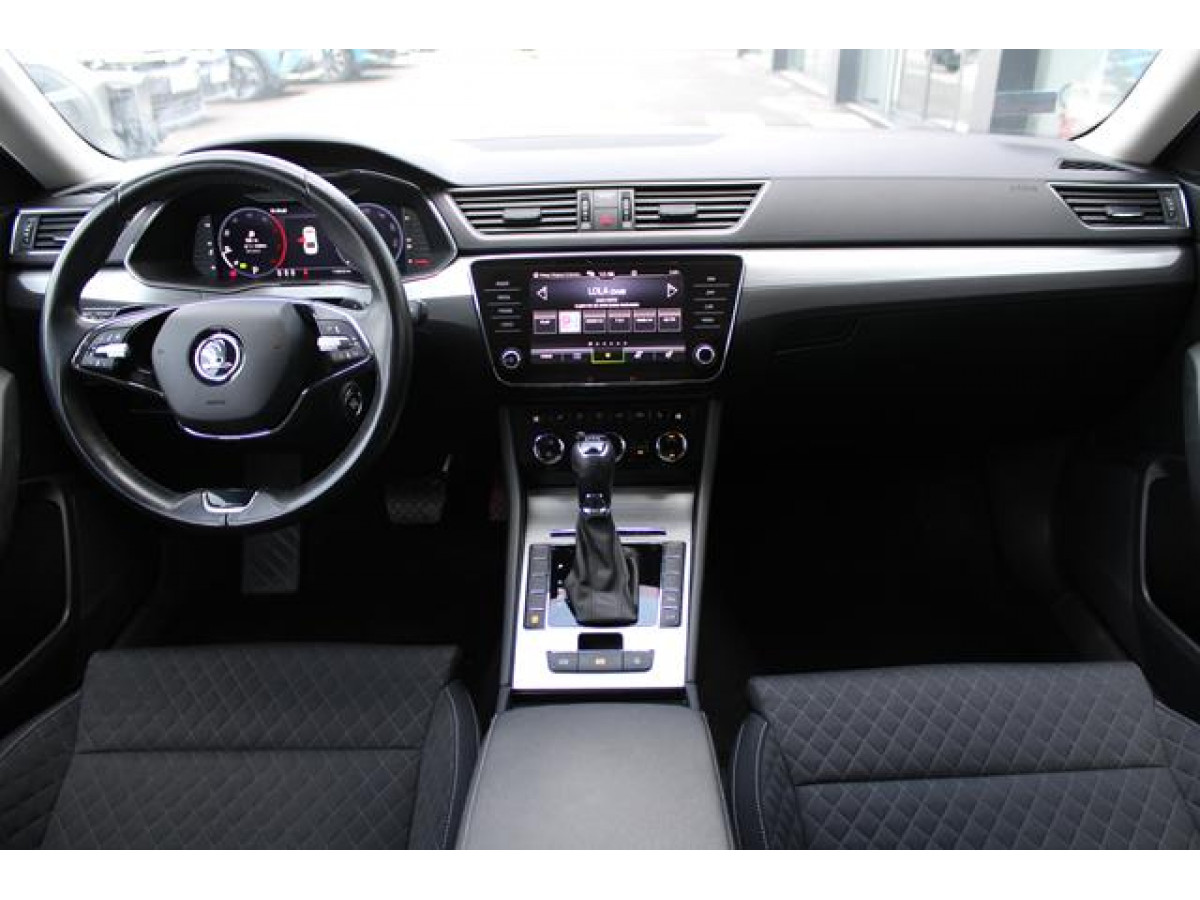 Škoda Superb 2.0 TDI AMBITION DSG 