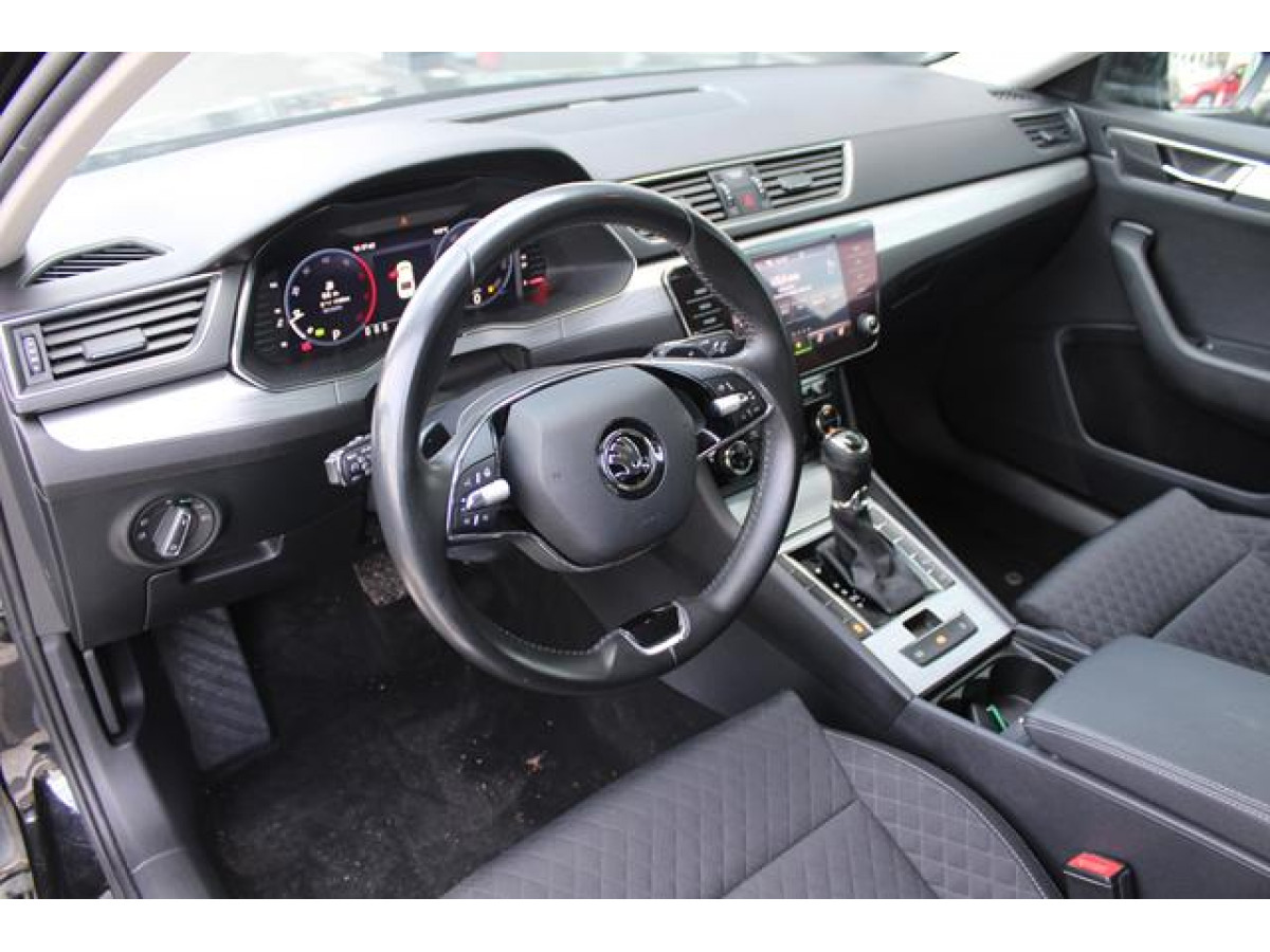 Škoda Superb 2.0 TDI AMBITION DSG 