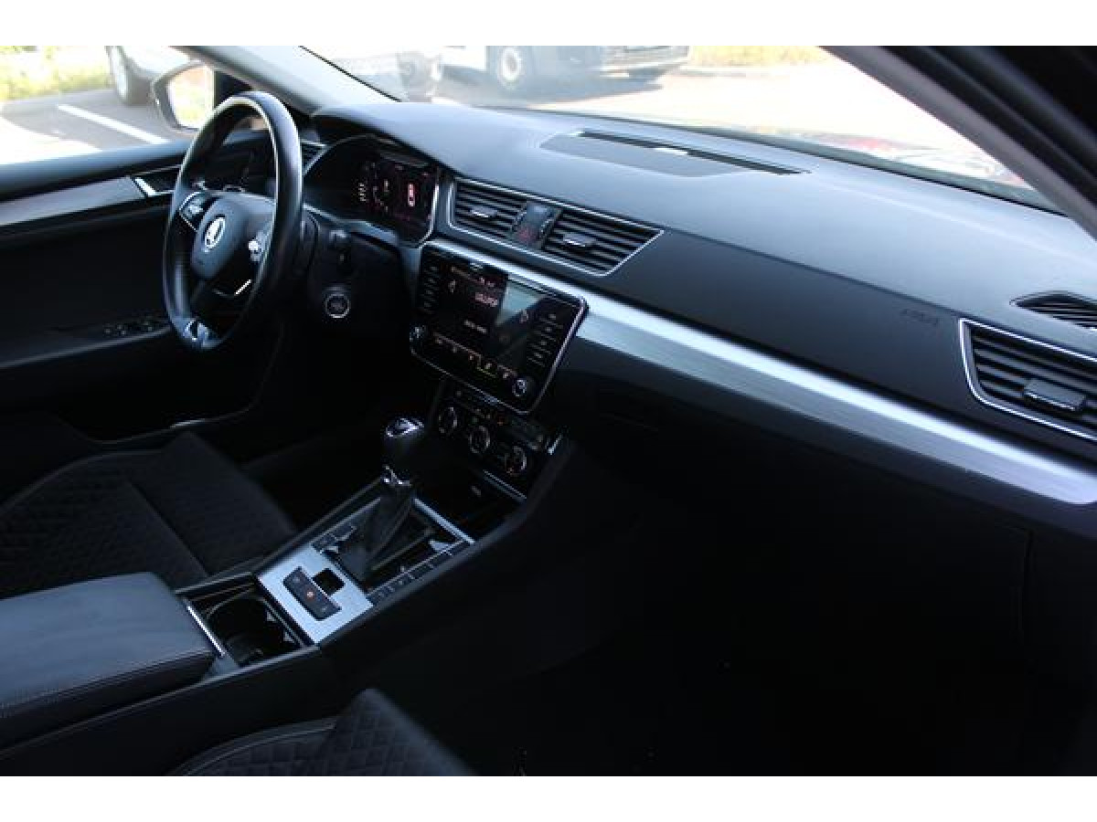 Škoda Superb 2.0 TDI Ambition DSG 