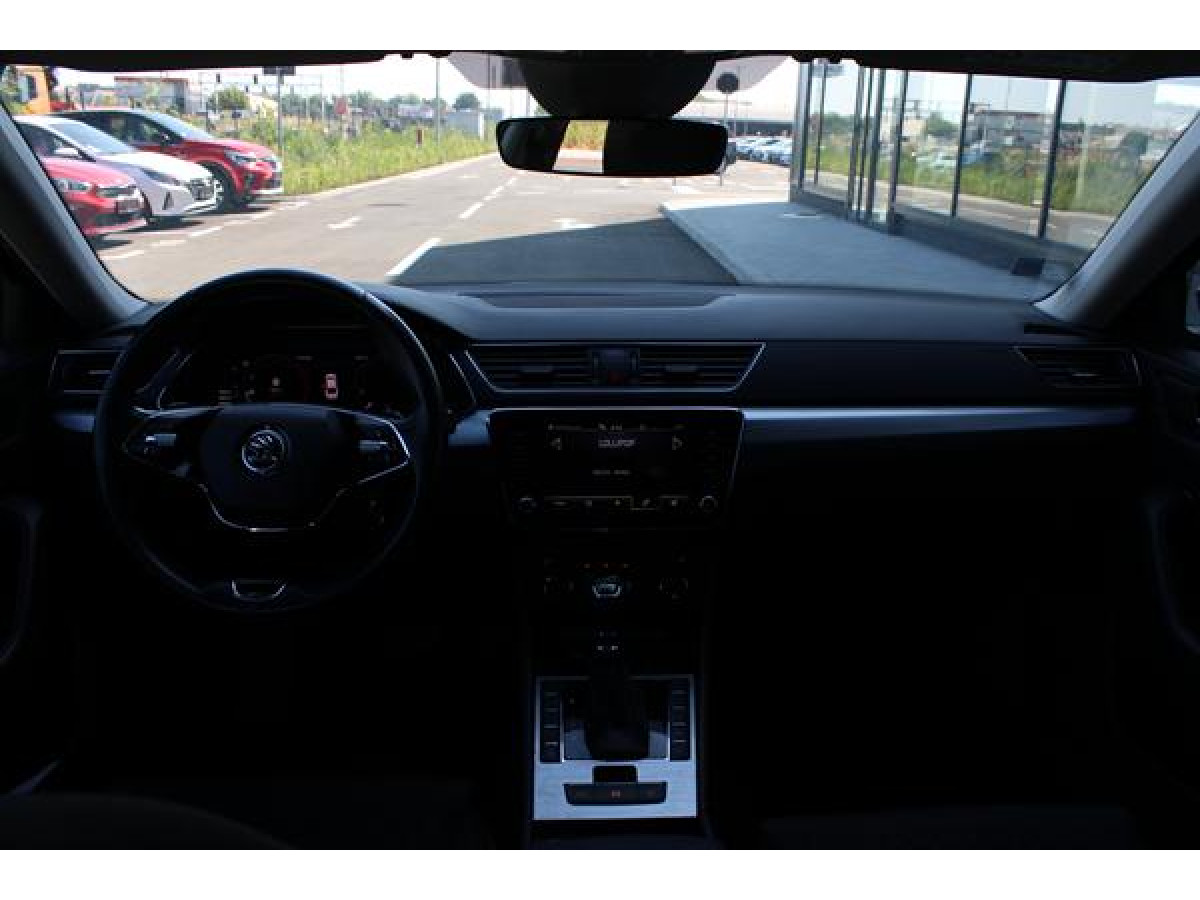 Škoda Superb 2.0 TDI Ambition DSG 