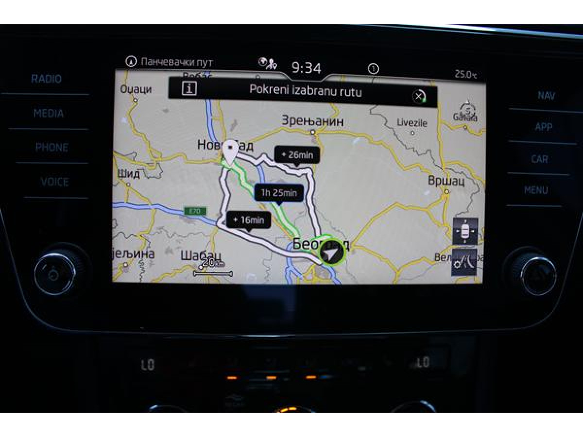 Škoda Superb 2.0 TDI Ambition DSG 