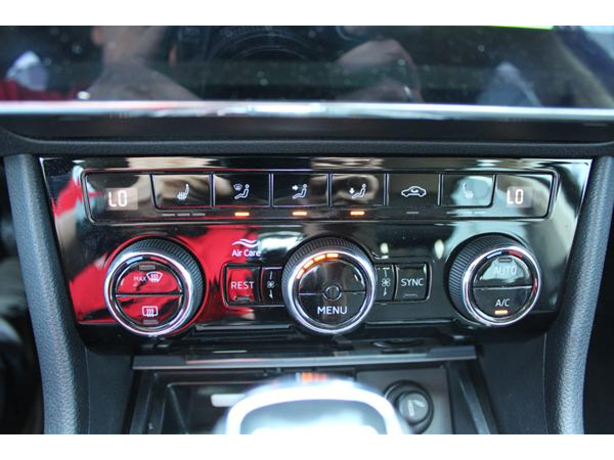 Škoda Superb 2.0 TDI Ambition DSG 