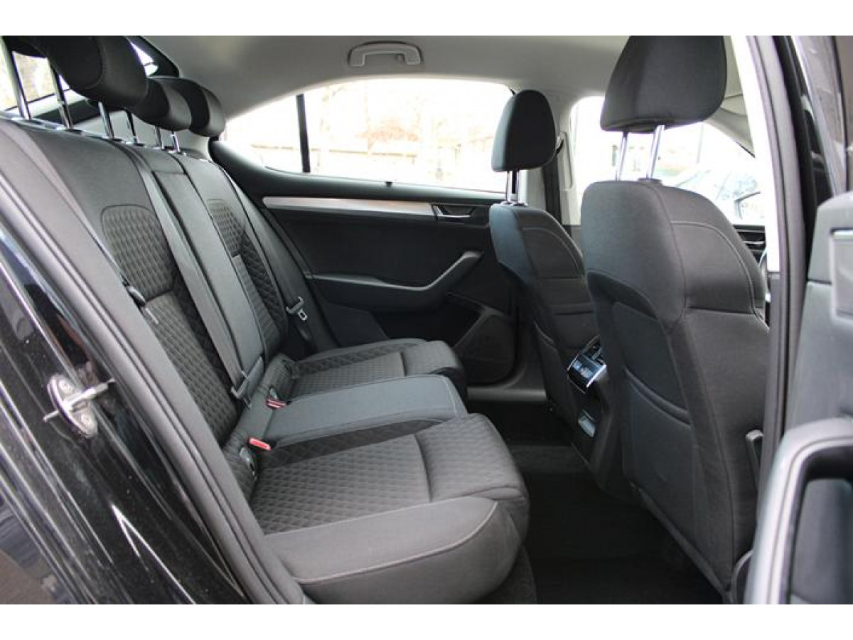 Škoda Superb 2.0 TDI DSG 