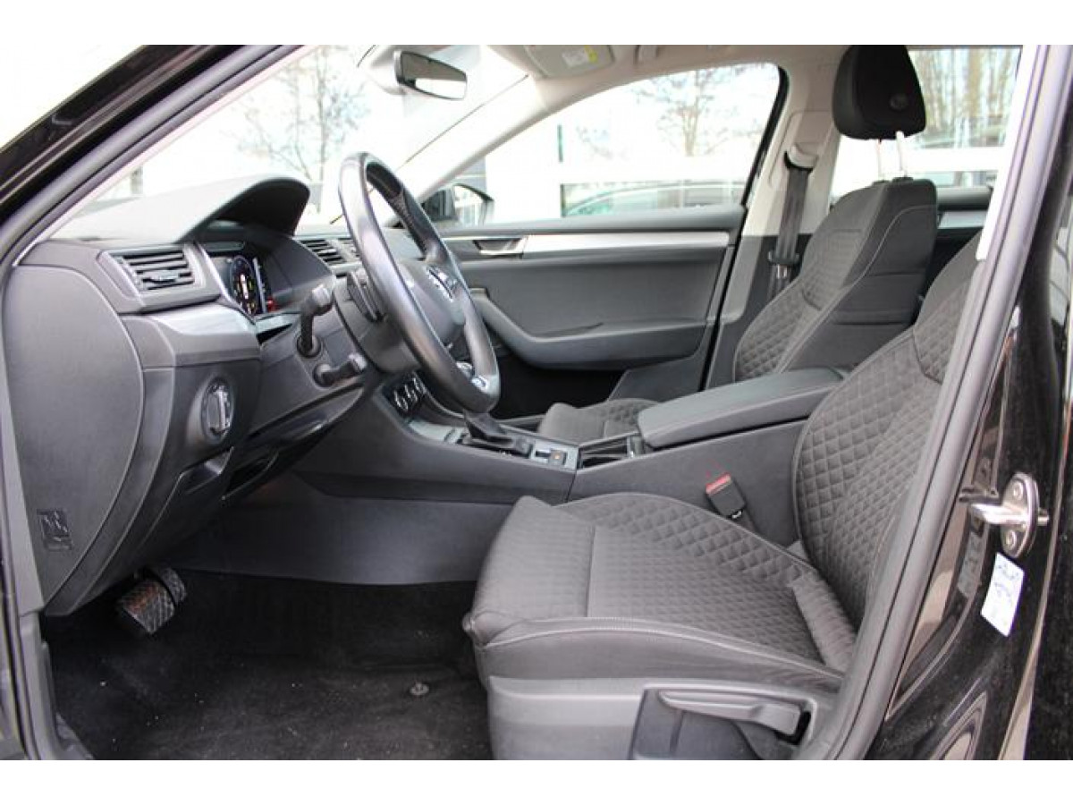 Škoda Superb 2.0 TDI DSG 