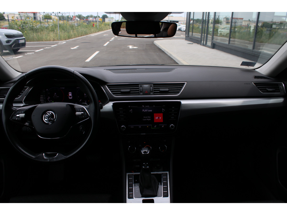 Škoda Superb 2.0 TDI Ambition DSG 