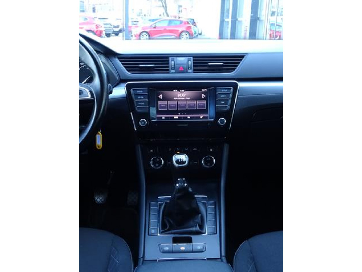Škoda Superb 2.0 TDI Active 