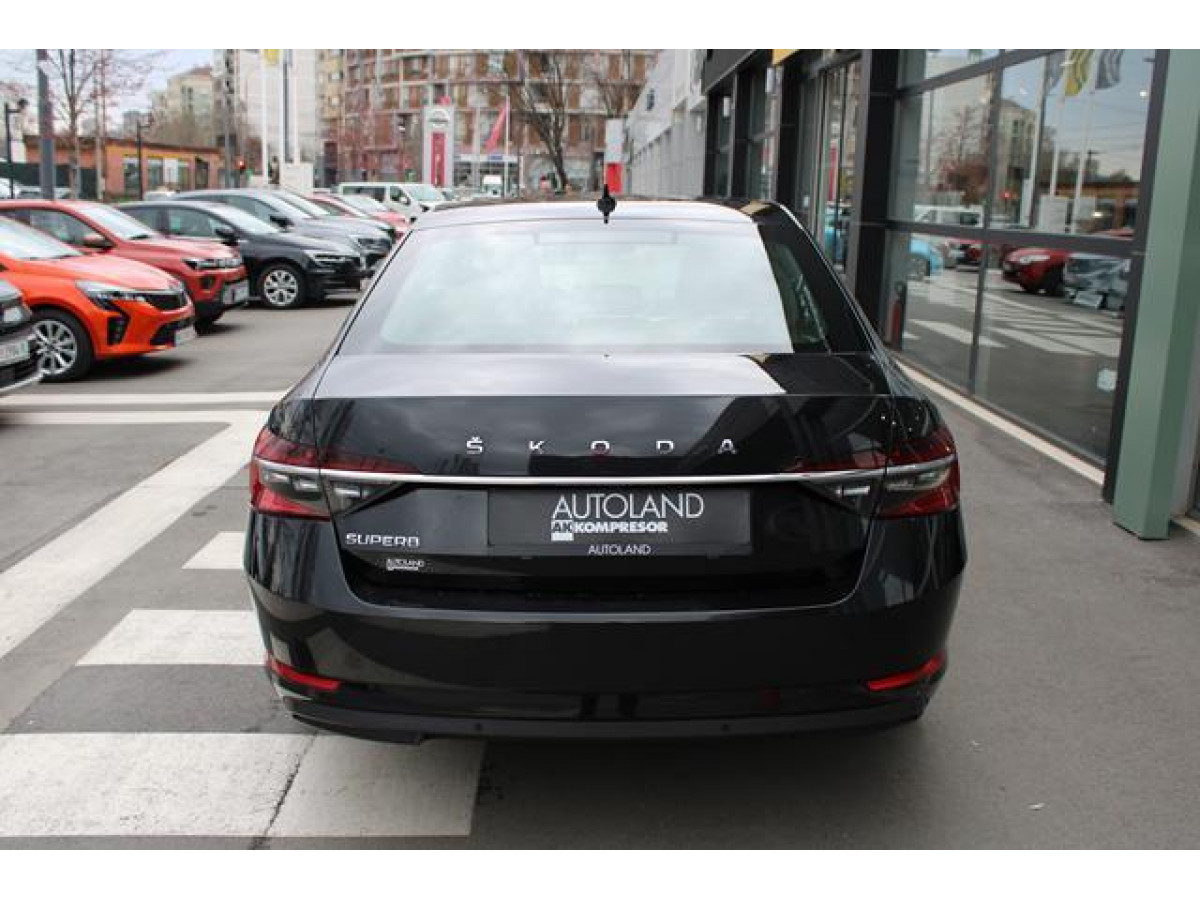 Škoda Superb 2.0 TDI DSG 
