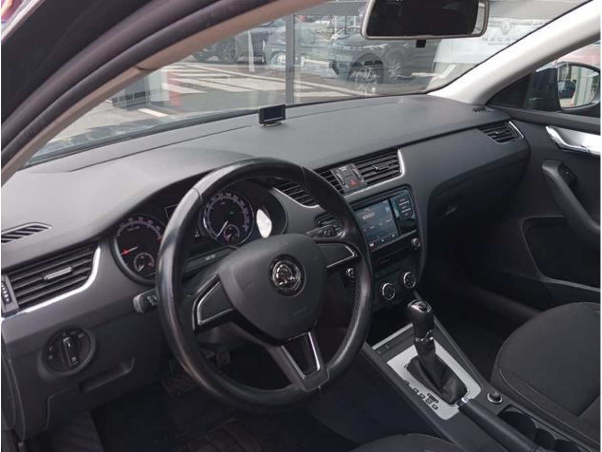 Škoda Octavia 2.0 TDI Ambiton DSG
