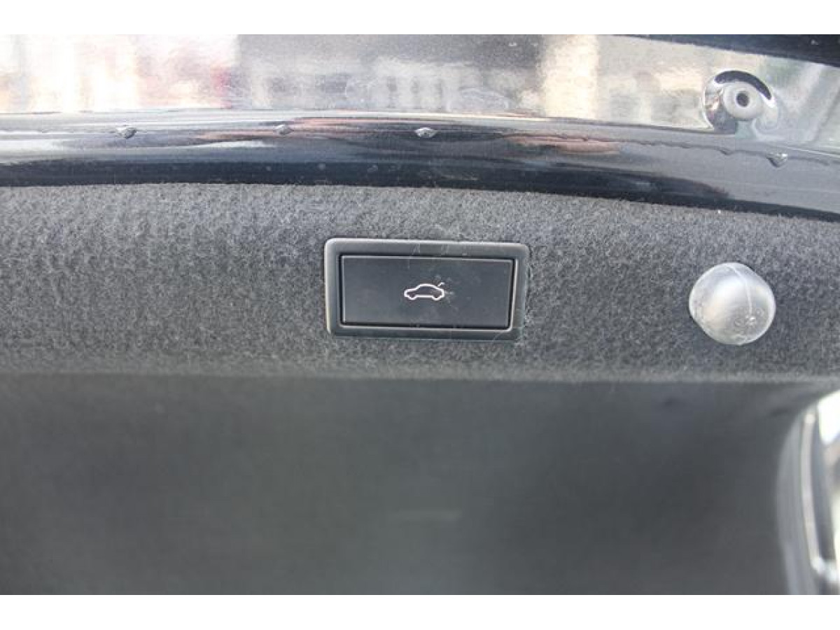 Škoda Superb 2.0 TDI STYLE DSG 