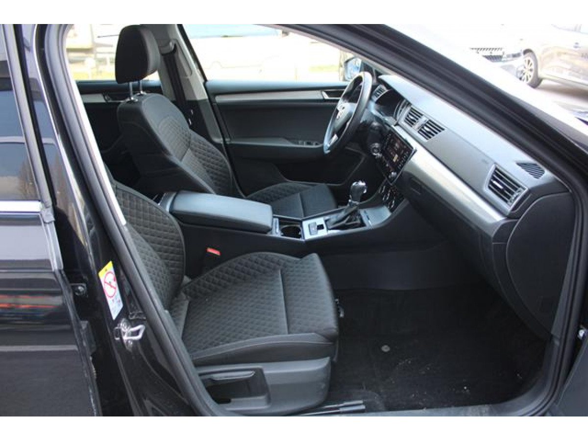 Škoda Superb 2.0 TDI STYLE DSG 