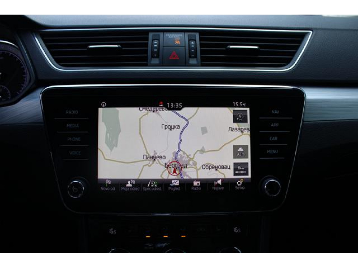 Škoda Superb 2.0 TDI STYLE DSG 