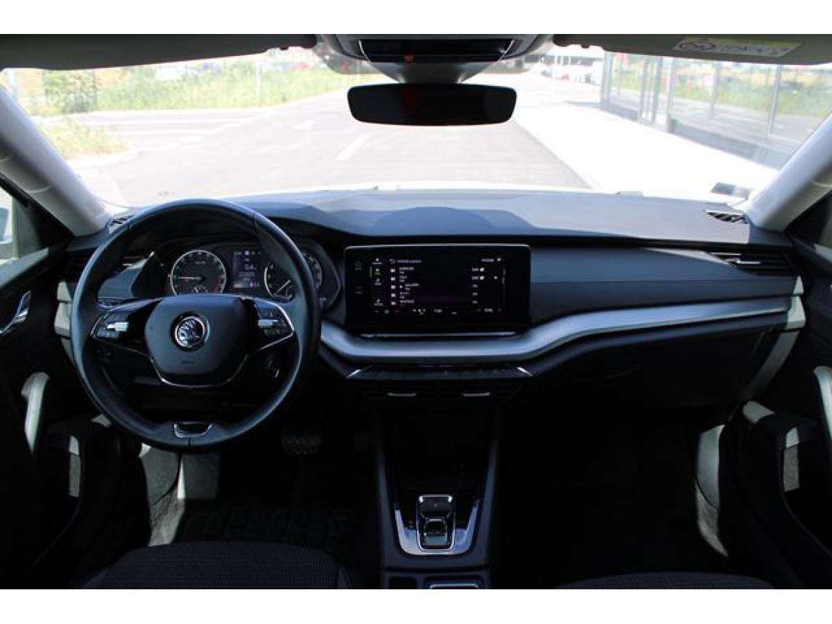 Škoda Octavia 2.0 TDI AMBITION DSG 