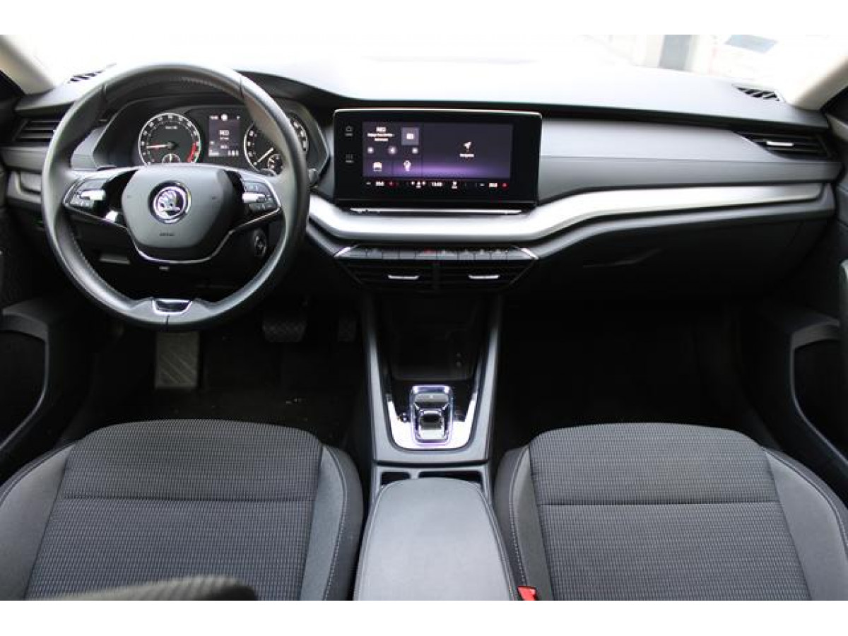 Škoda Octavia 2.0 TDI AMBITION DSG 