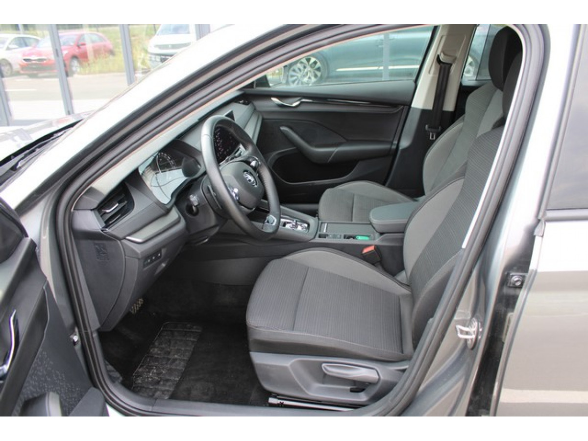 Škoda Octavia 2.0 TDI AMBITION DSG 