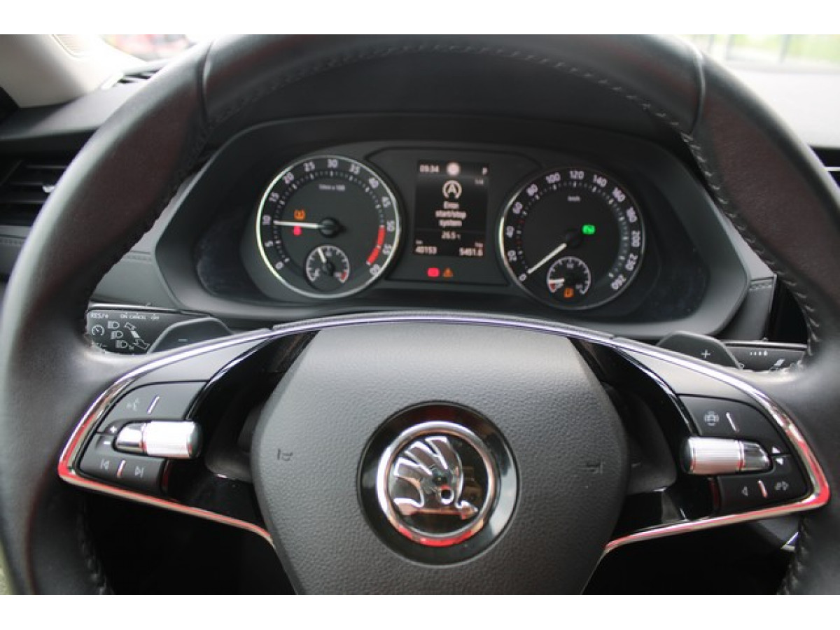 Škoda Octavia 2.0 TDI AMBITION DSG 