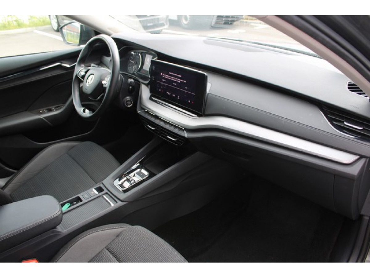 Škoda Octavia 2.0 TDI AMBITION DSG 