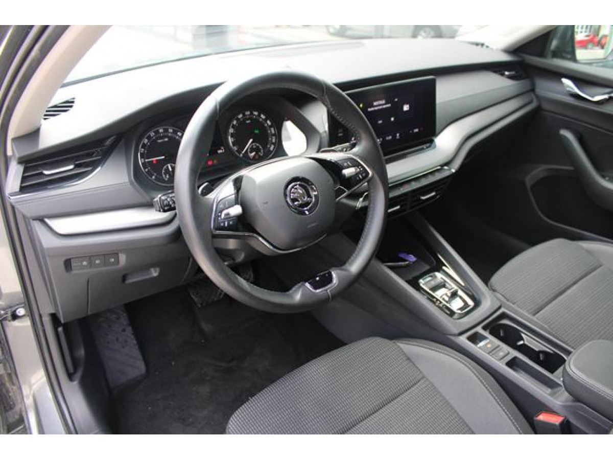 Škoda Octavia 2.0 TDI AMBITION DSG 