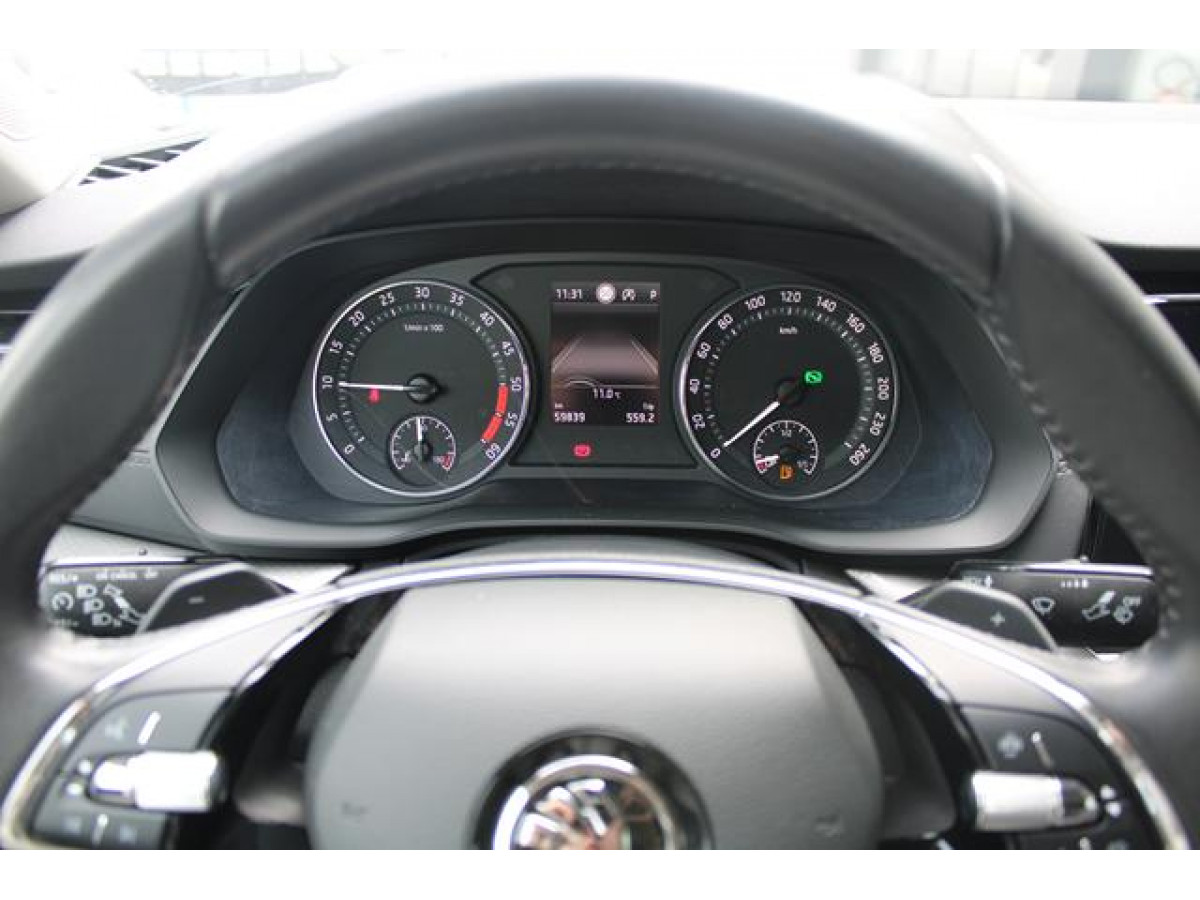 Škoda Octavia 2.0 TDI AMBITION DSG 