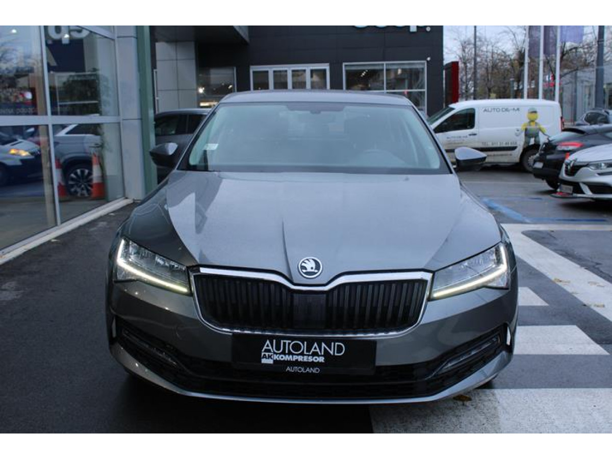 Škoda Superb 1.5 TSI Active 