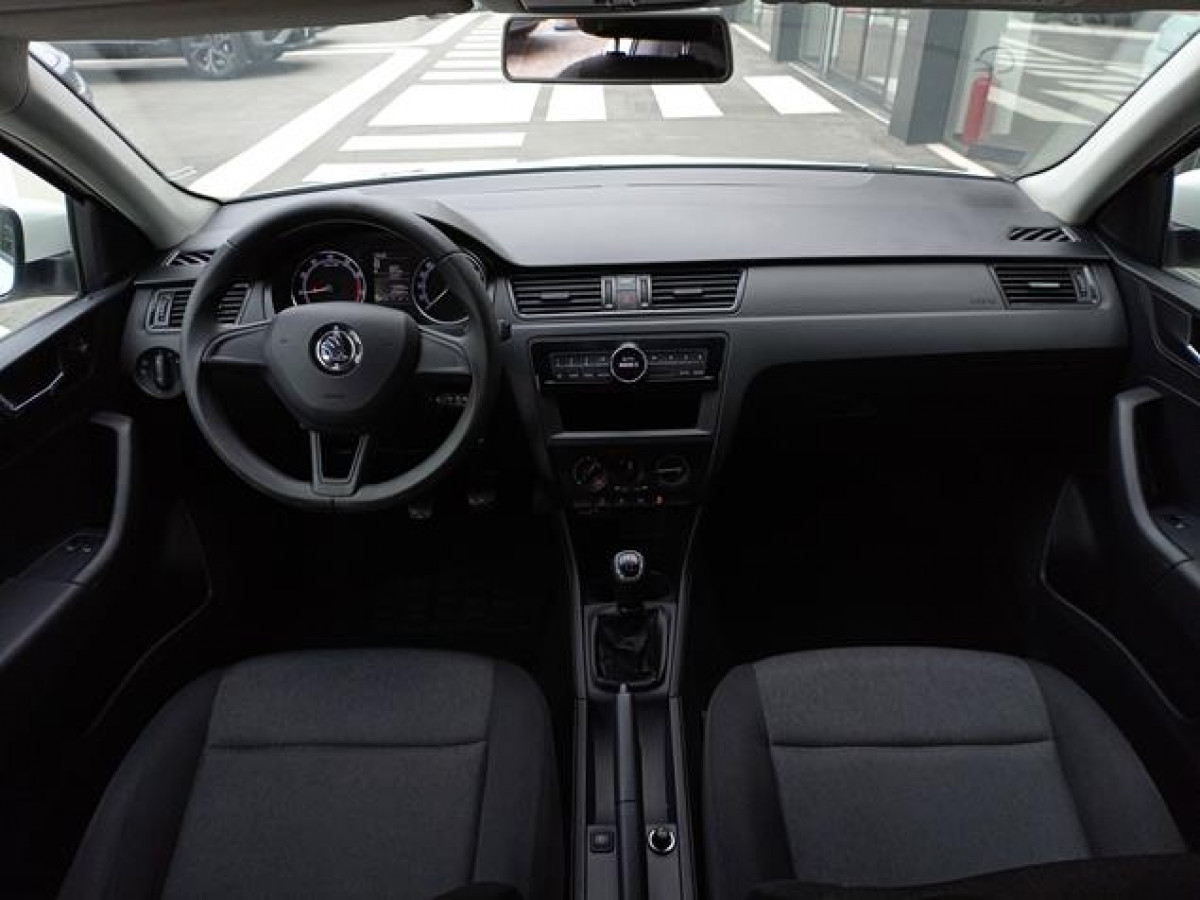 Škoda Rapid 1.0 TSI Active 