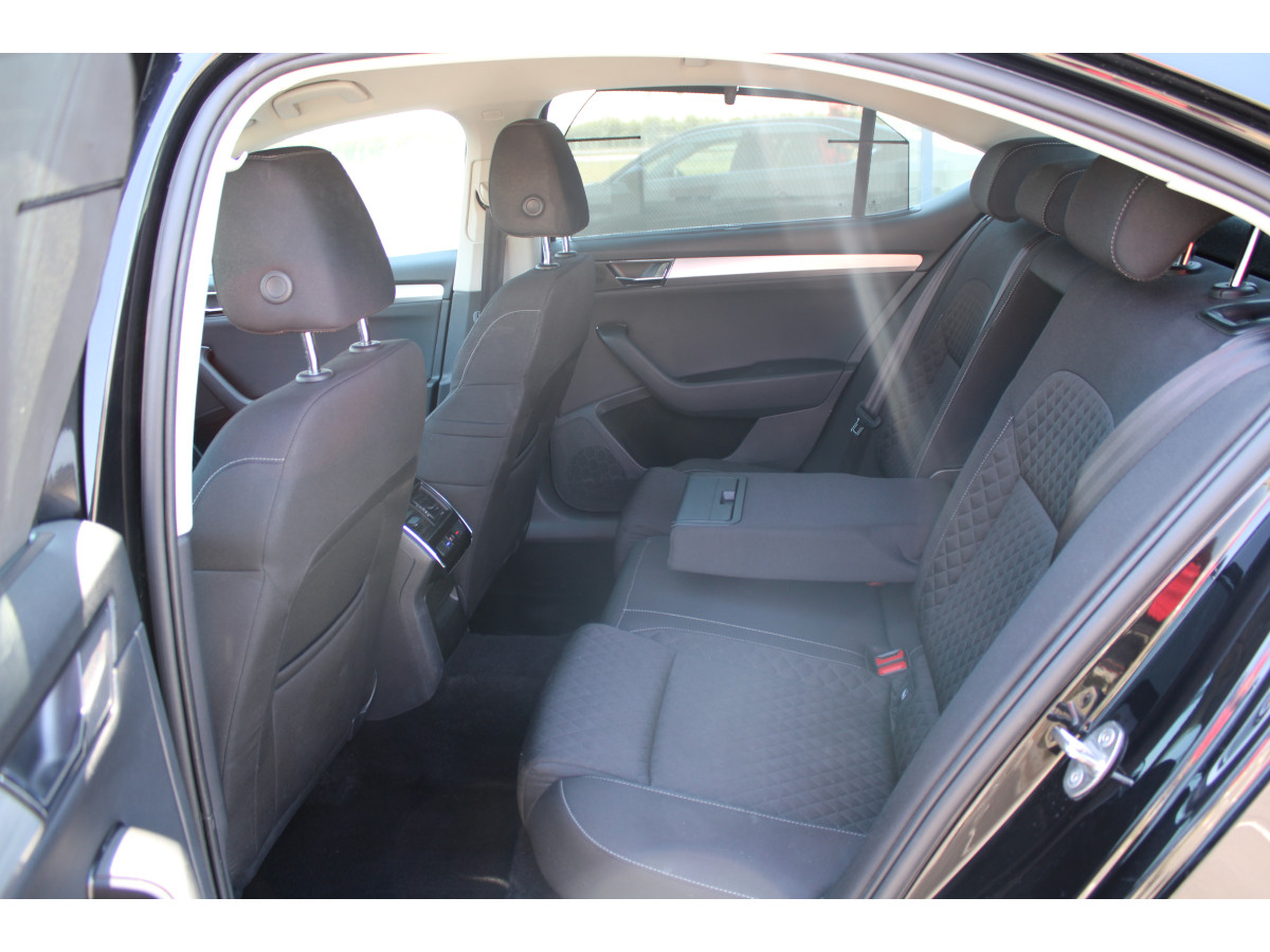 Škoda Superb 2.0 TDI Ambition DSG 