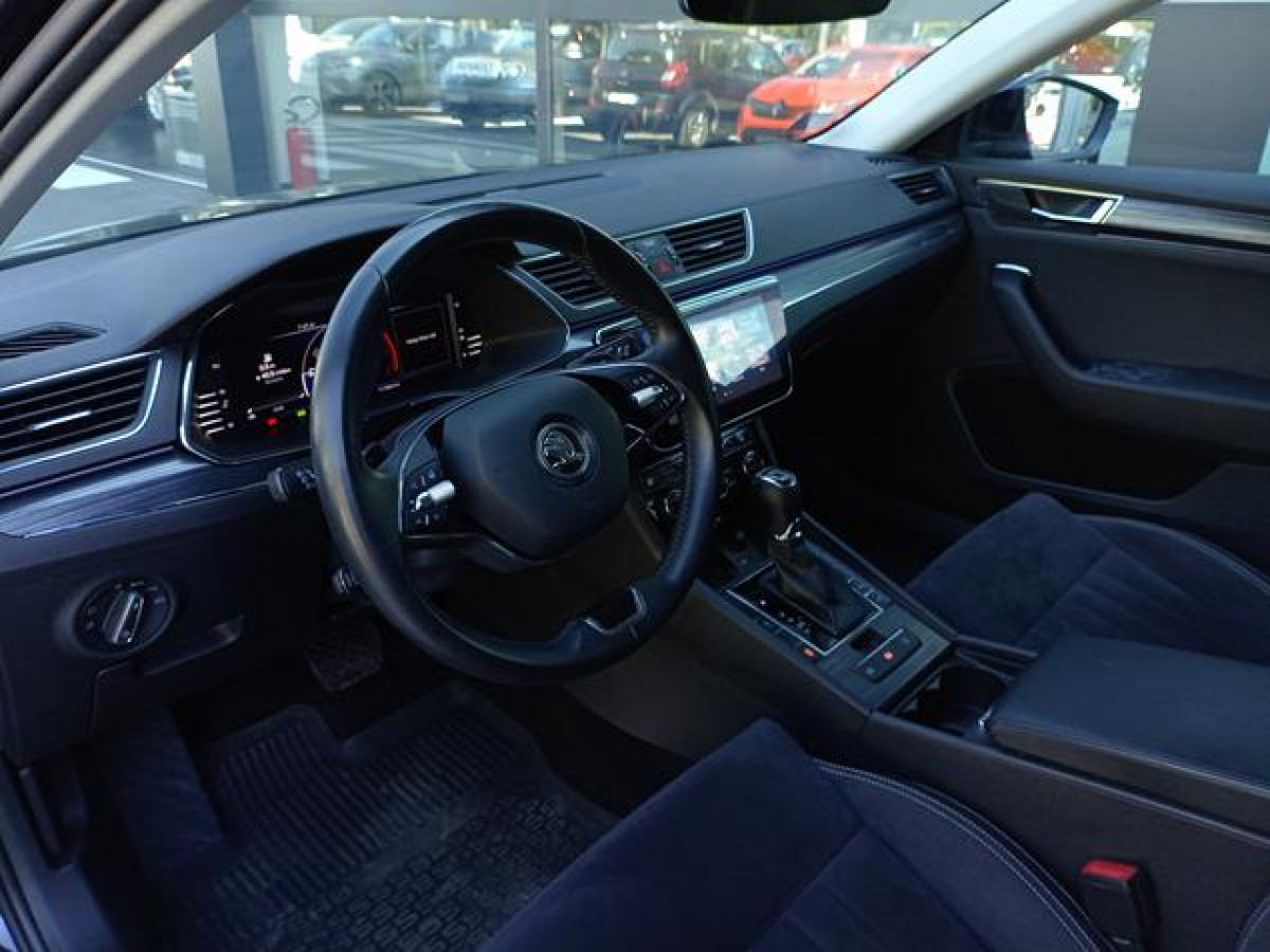 Škoda Superb 2.0 TDI Style DSG 4x4