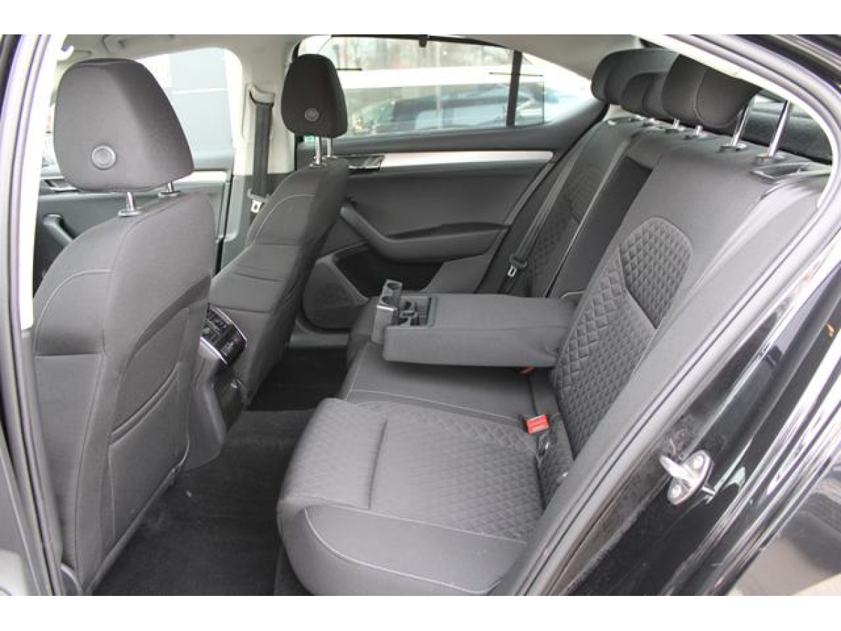 Škoda Superb 2.0 TDI AMBITION 4X4 DSG 