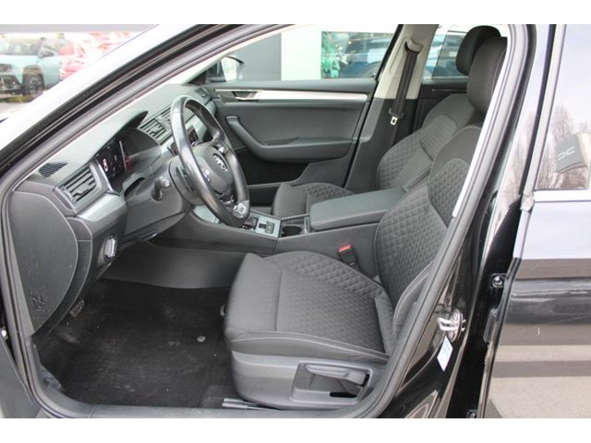 Škoda Superb 2.0 TDI AMBITION 4X4 DSG 