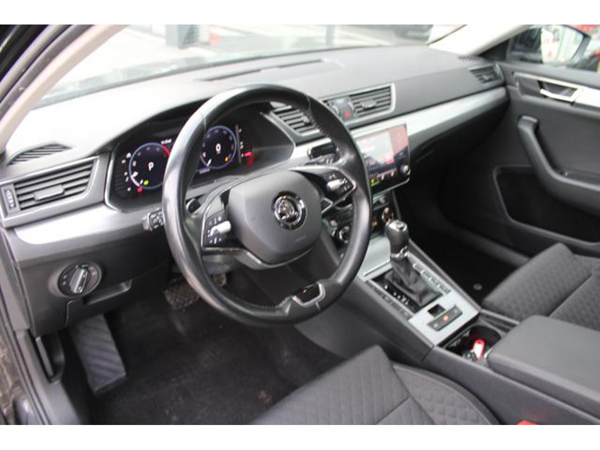 Škoda Superb 2.0 TDI AMBITION 4X4 DSG 