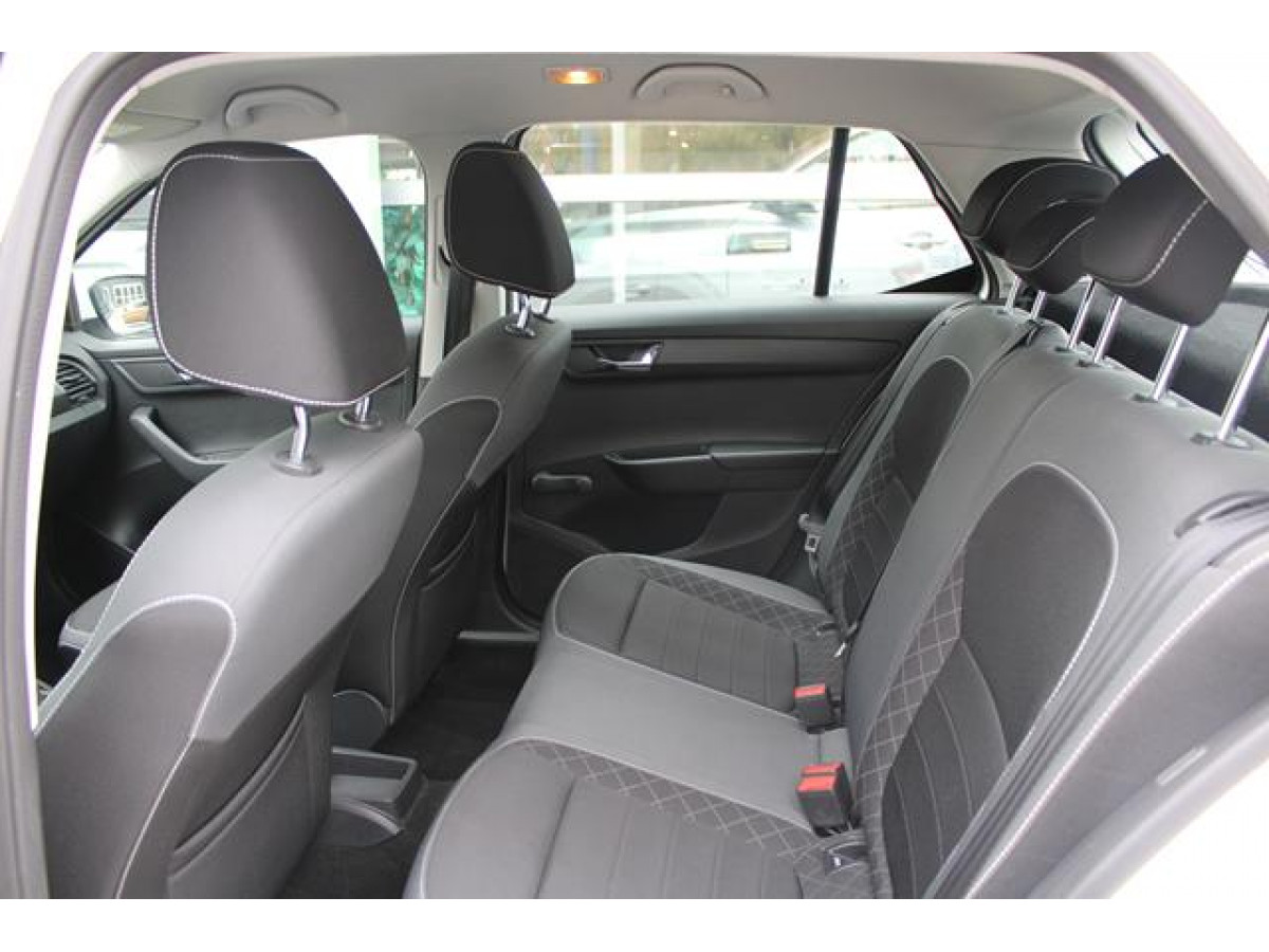 Škoda Fabia 1.0 SRE Ambition 