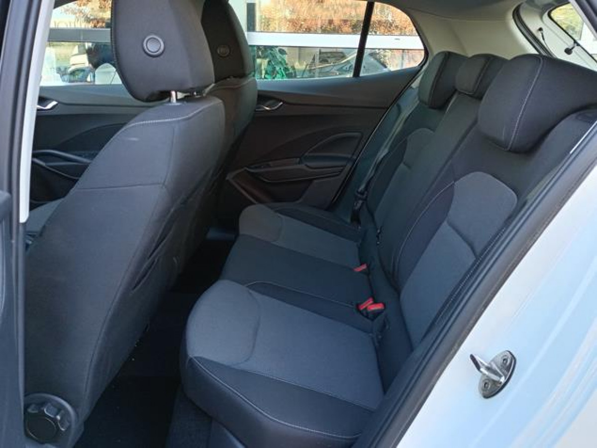 Škoda Fabia 1.0 Essence TNG