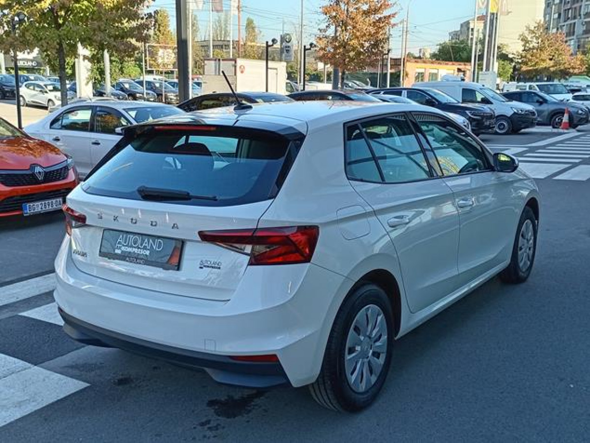 Škoda Fabia 1.0 Essence TNG