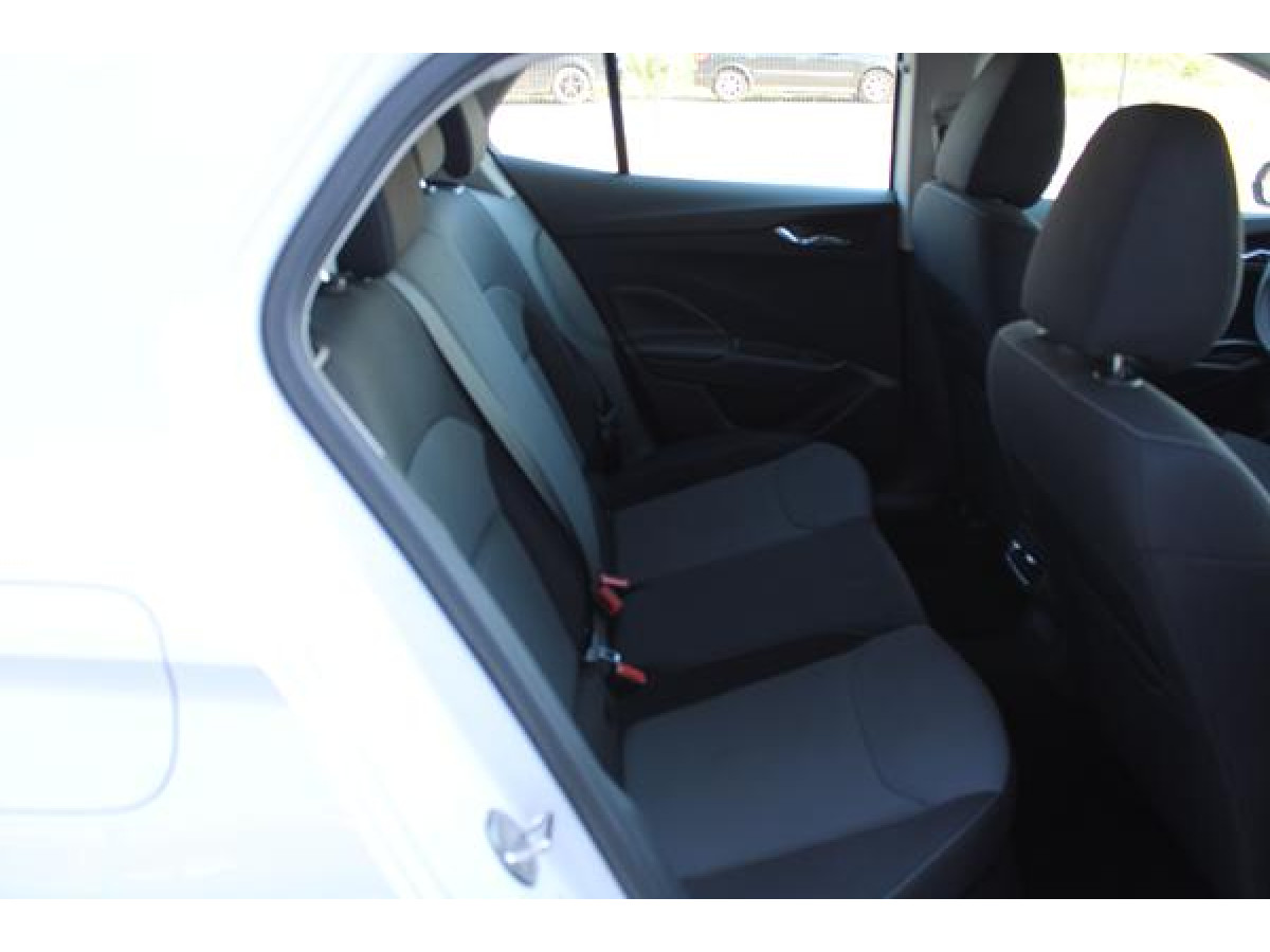 Škoda Fabia 1.0 Essence TNG 