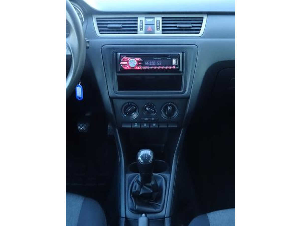 Škoda Rapid 1.6 TDI Active 