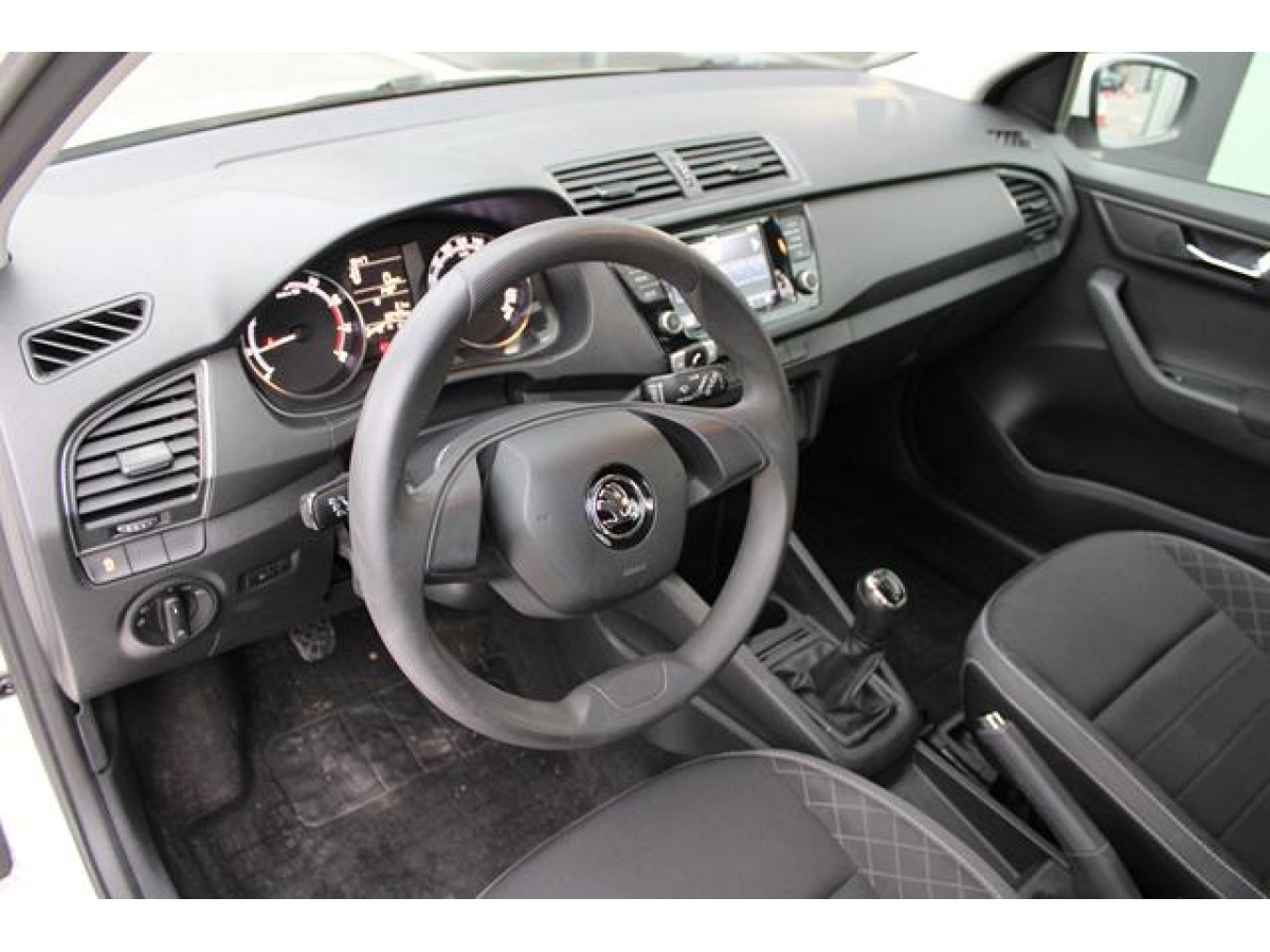 Škoda Fabia 1.0 TSI AMBITION 
