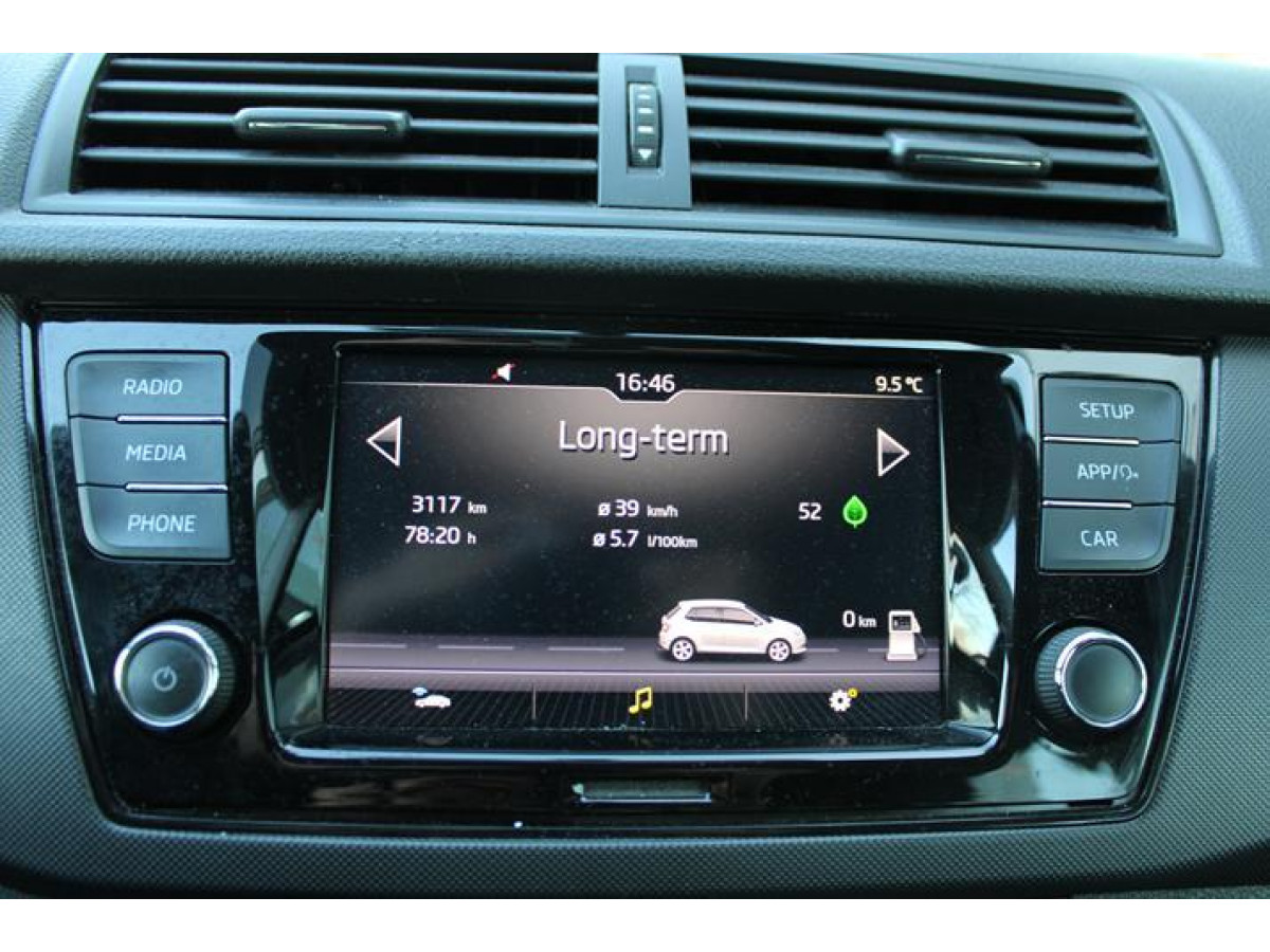 Škoda Fabia 1.0 TSI Ambition DSG 