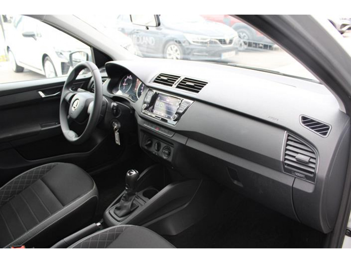 Škoda Fabia 1.0 TSI Ambition DSG 