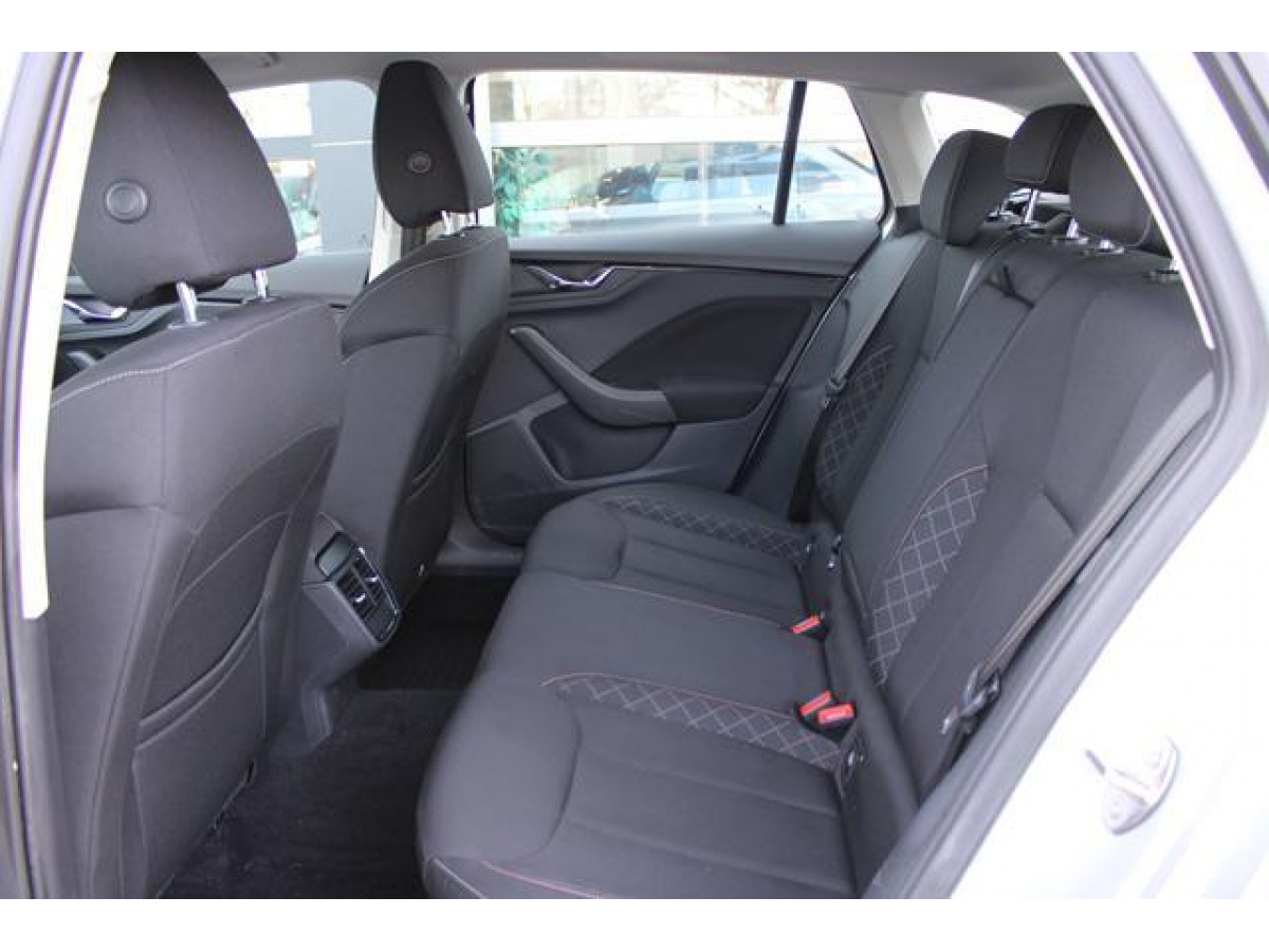 Škoda Scala 1.0 TSI AMBITION 