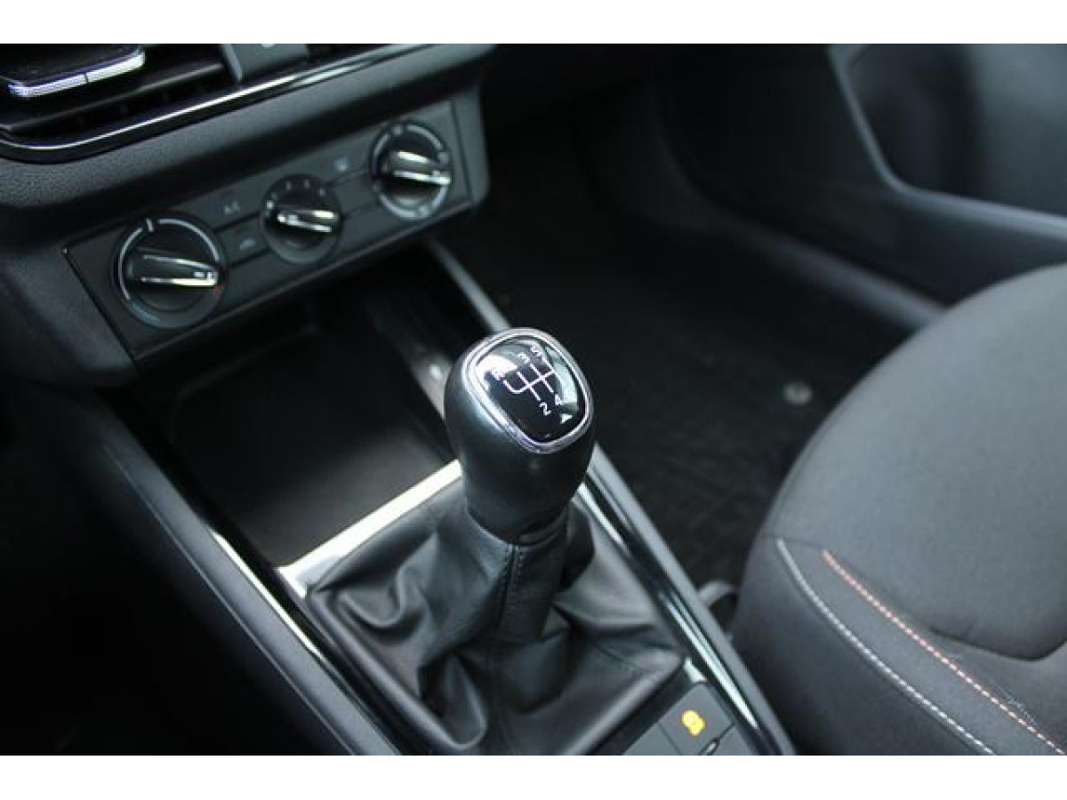 Škoda Scala 1.0 TSI AMBITION 