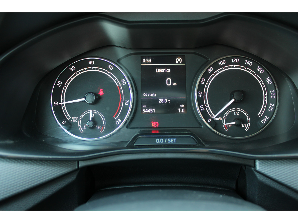 Škoda Scala AMBITION 1.0 TSI 