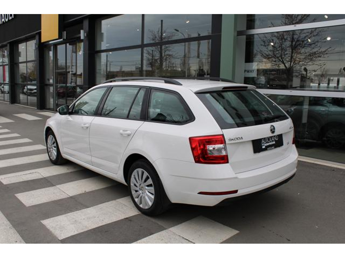 Škoda Octavia 1.6 TDI AMBITION 