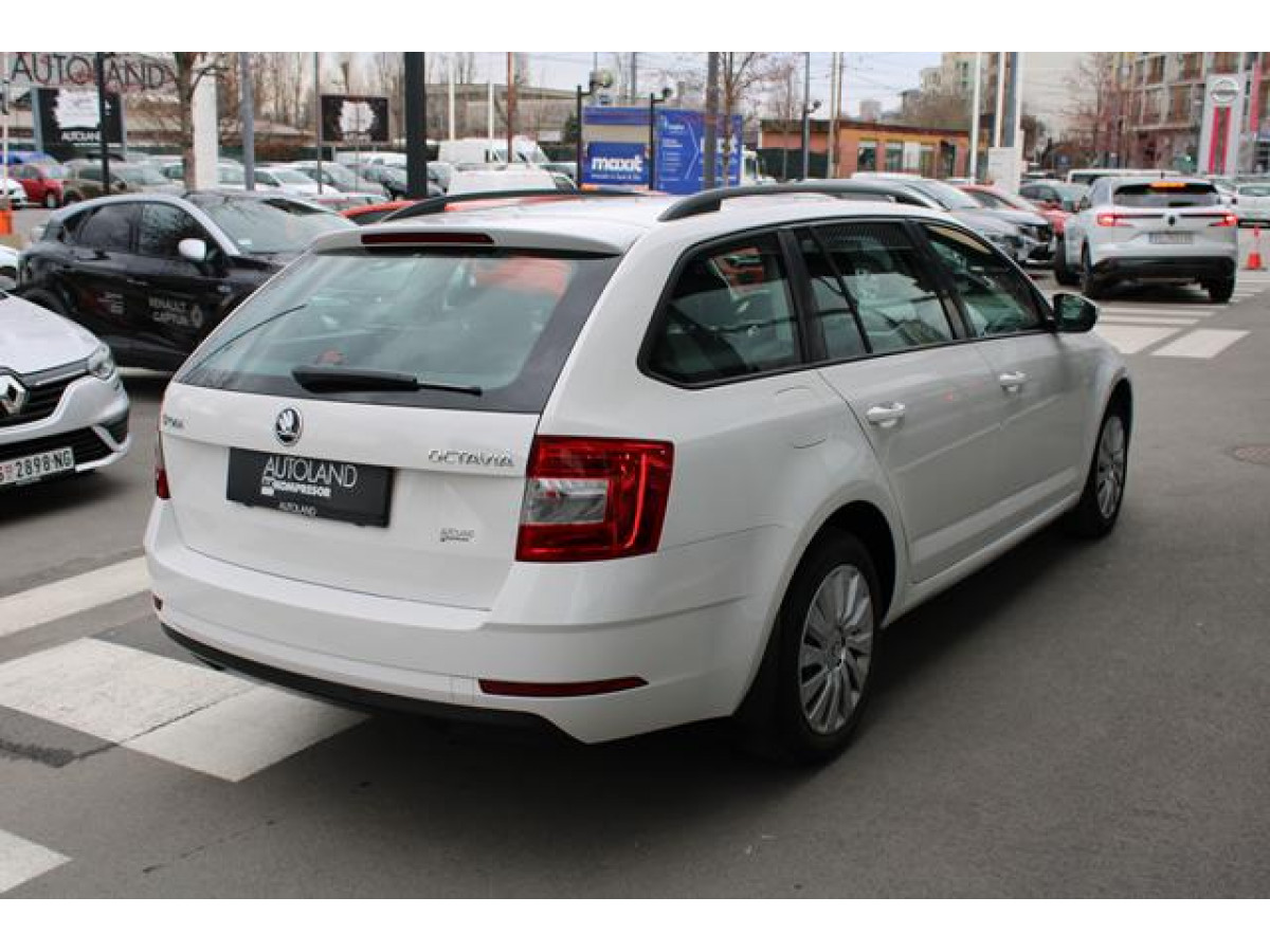 Škoda Octavia 1.6 TDI AMBITION 