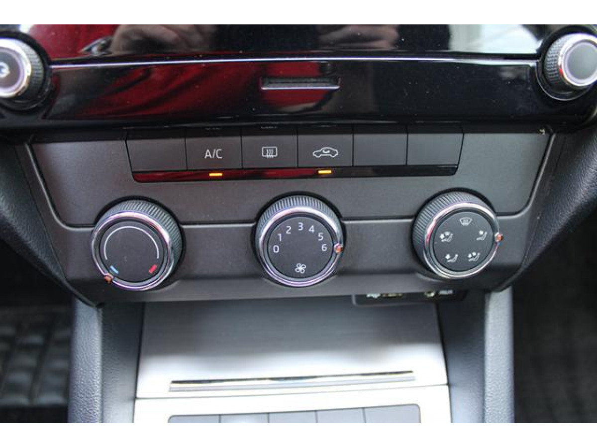 Škoda Octavia 1.6 TDI Ambition SW 