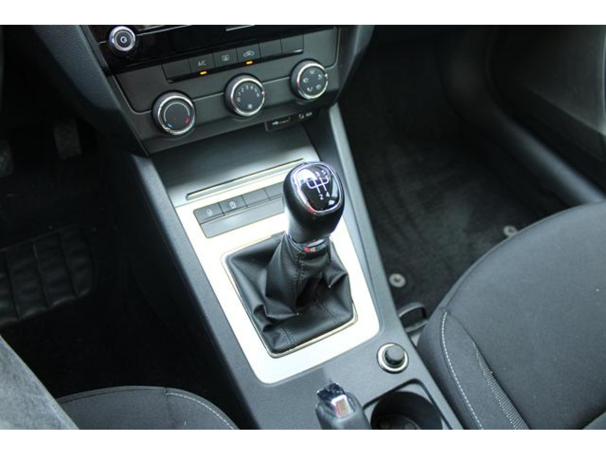 Škoda Octavia 1.6 TDI Ambition SW 