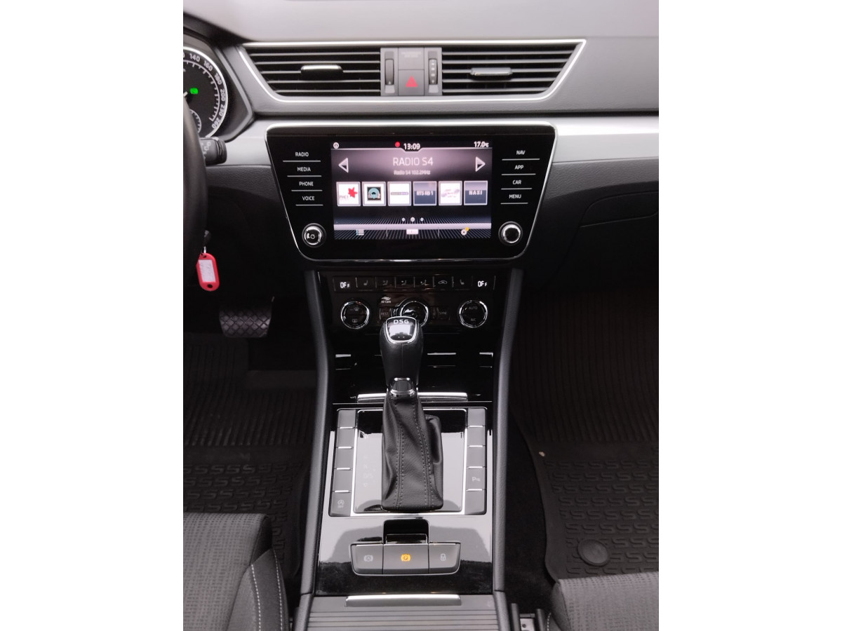Škoda Superb 2.0 TDI Style DSG