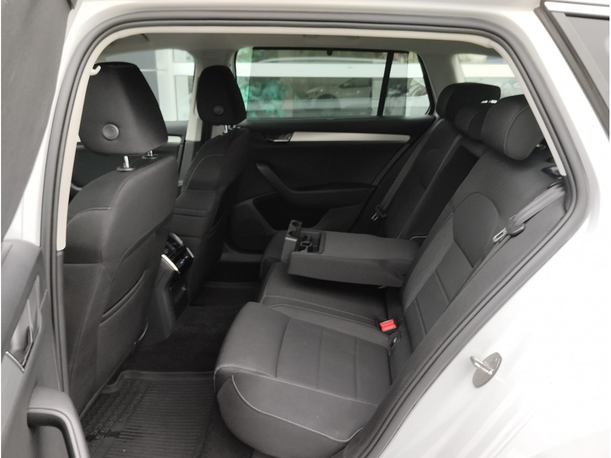Škoda Superb 2.0 TDI Style DSG