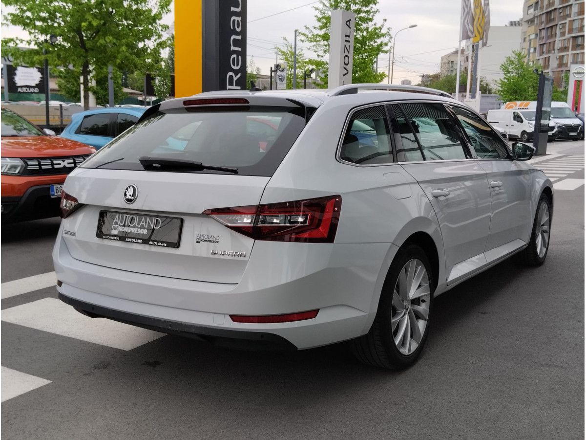 Škoda Superb 2.0 TDI Style DSG