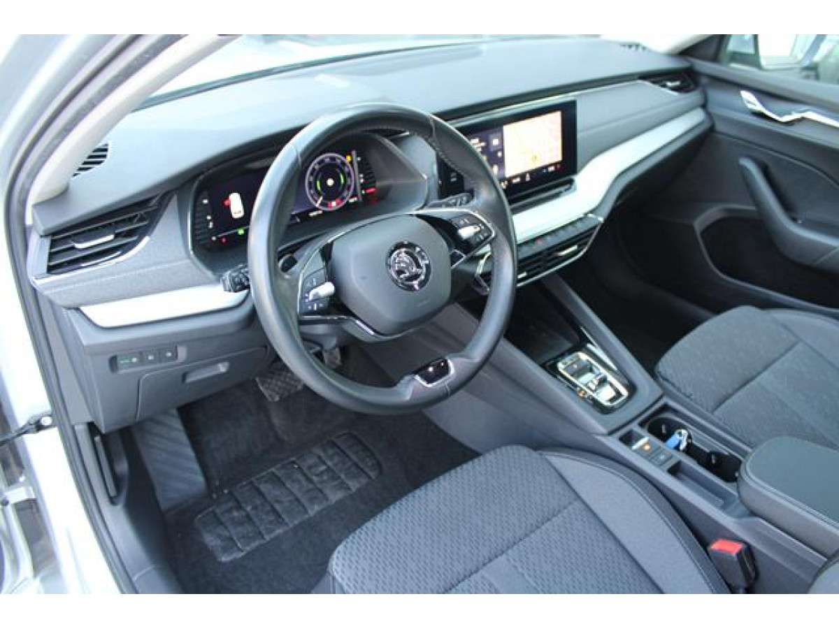 Škoda Octavia 2.0 TDI STYLE DSG 