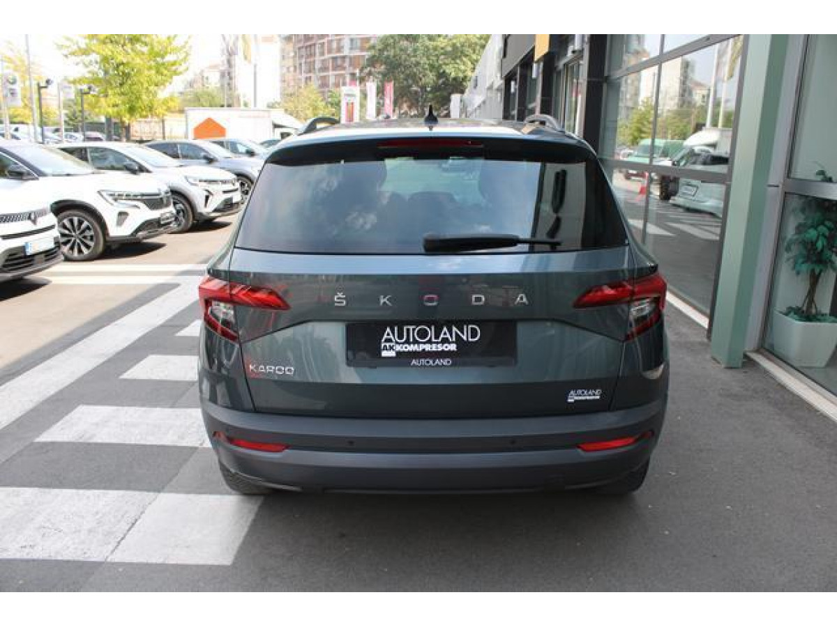 Škoda Karoq 1.5 TSI STYLE DSG 